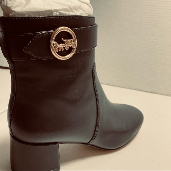 $327 NIB Coach Tania Black Leather Booties Sz 6.5 - Picture 5 of 10